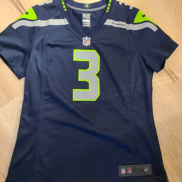 Seattle Seahawks Russell Wilson Women's Jersey - Picture 1 of 4